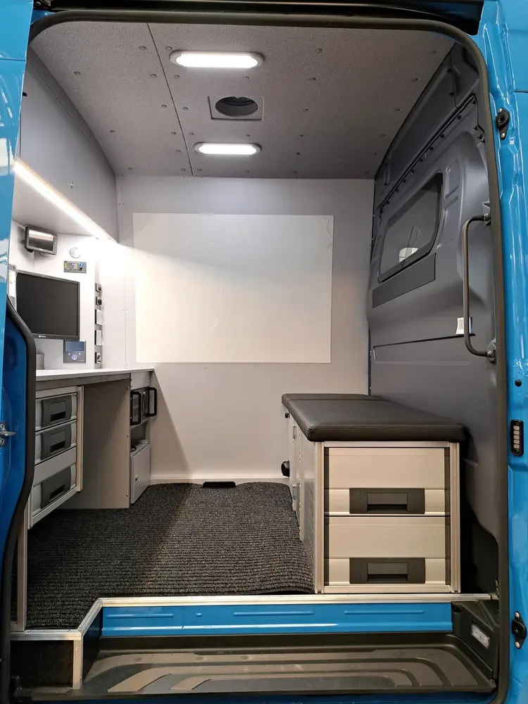 Zabudowa RETEL 12